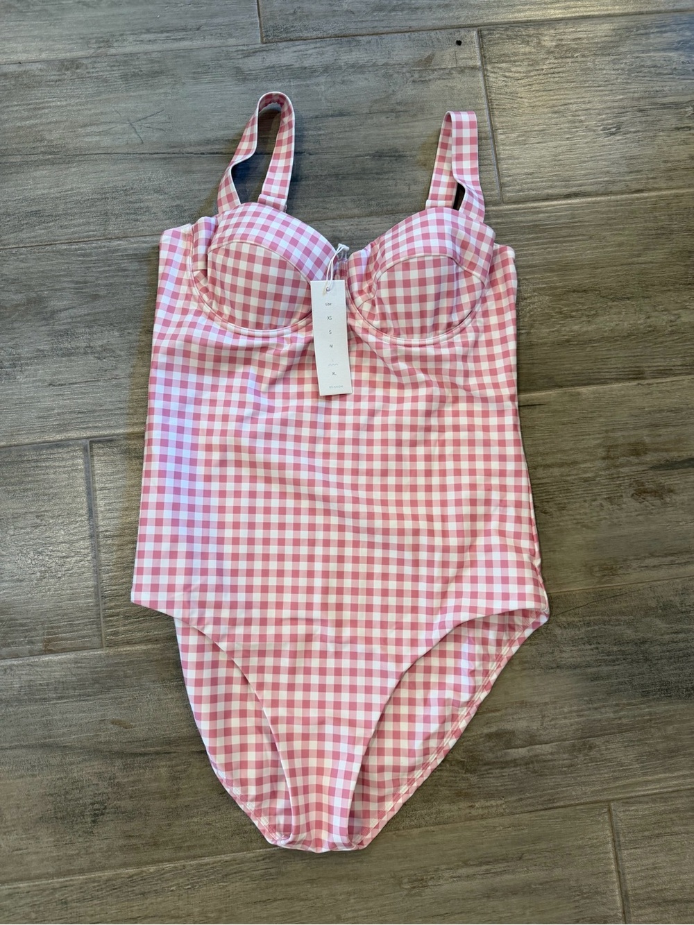 Minnow swim one piece NWT size large